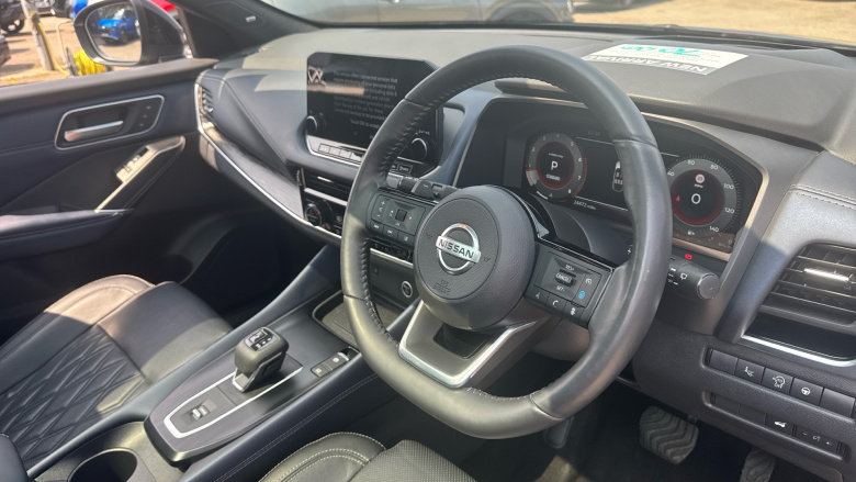 Nissan Qashqai 1.3 DiG-T MH 158 Tekna+ 5dr Xtronic Petrol Hatchback